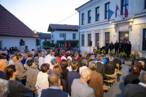 227 Koncert pod lipo Foto atelje Postojna